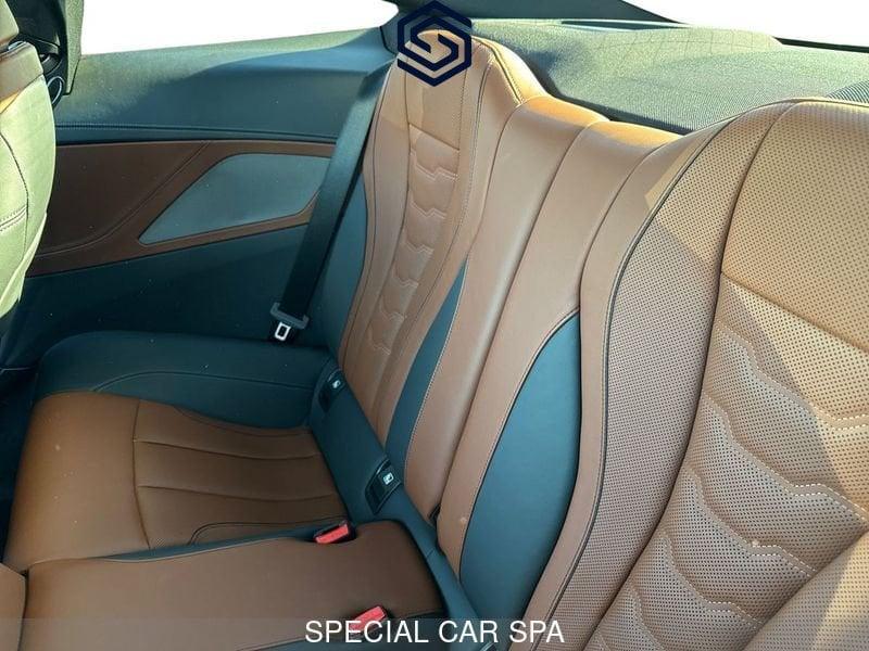 BMW Serie 8 840i xDrive Coupé MSPORT