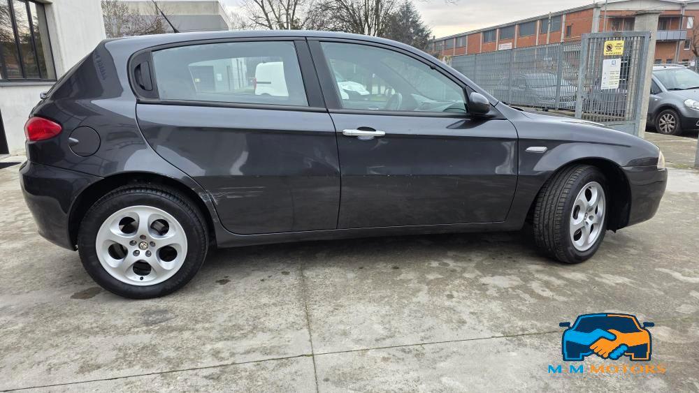 Alfa Romeo 147 5 Porte 147 5p 1.9 jtd Progression 120cv