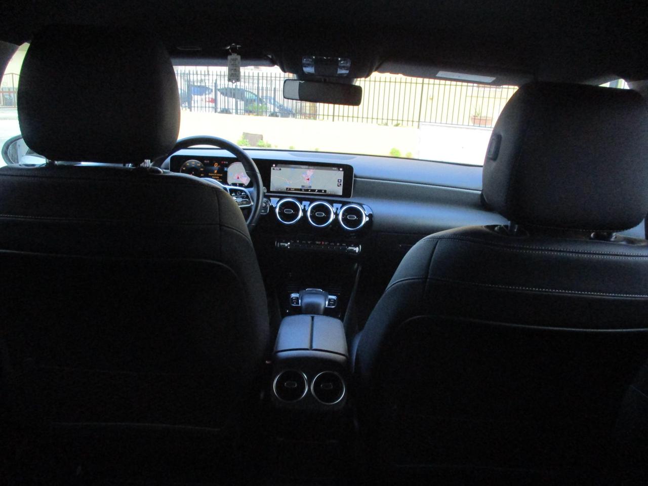 MERCEDES CLASSE A 180D 115cv Sport auto