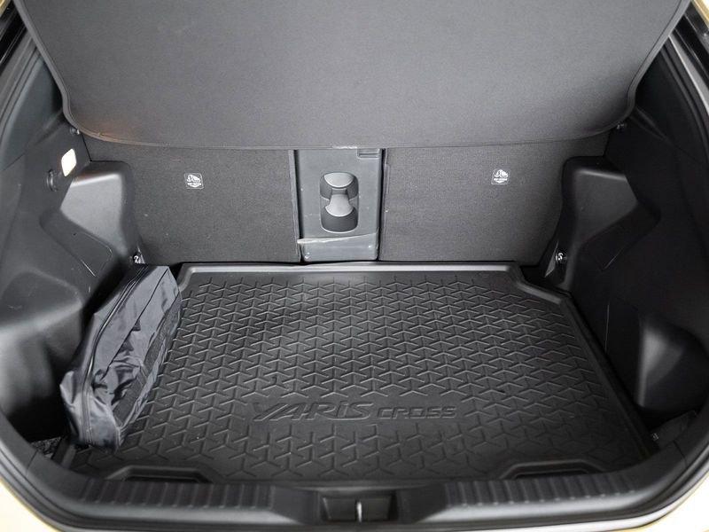 Toyota Yaris Cross Yaris Cross 1.5h Premiere fwd 116cv e-cvt