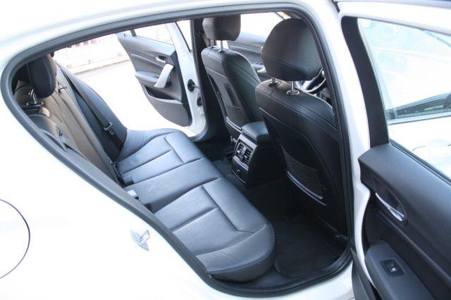 BMW 116 i 5p. Msport