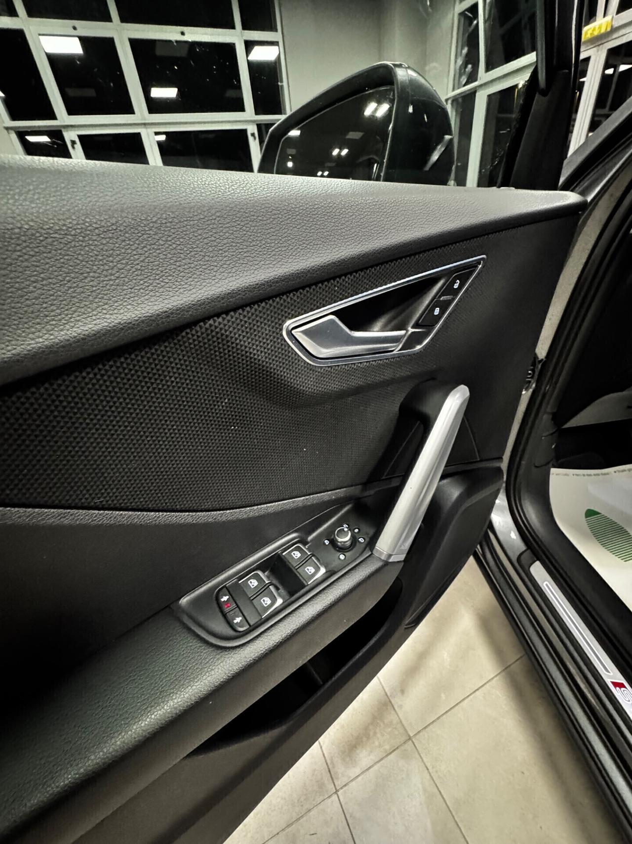 AUDI Q2 2.0 TDI QUATTRO SLINE STRONIC ID BLACK