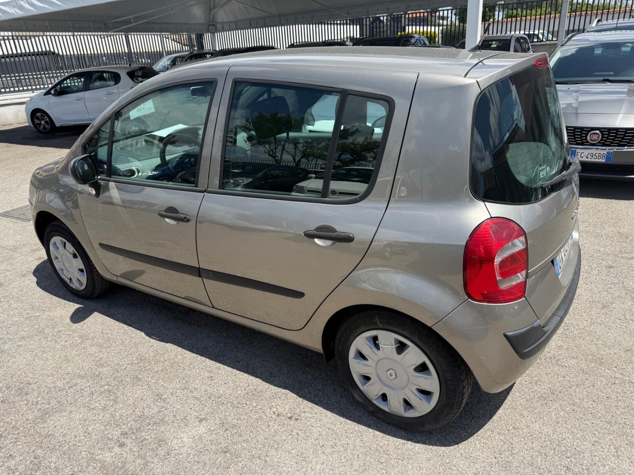 Renault Modus Grand Modus 1.2 16V C.AUTOMATICO