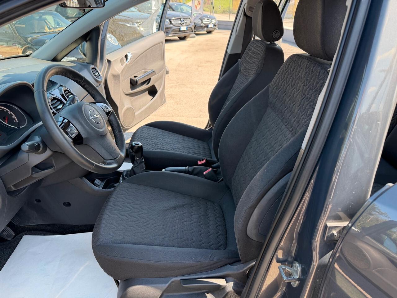 Opel Corsa 1.2 5 porte /KM 84.000/OK NEOPATENTATI