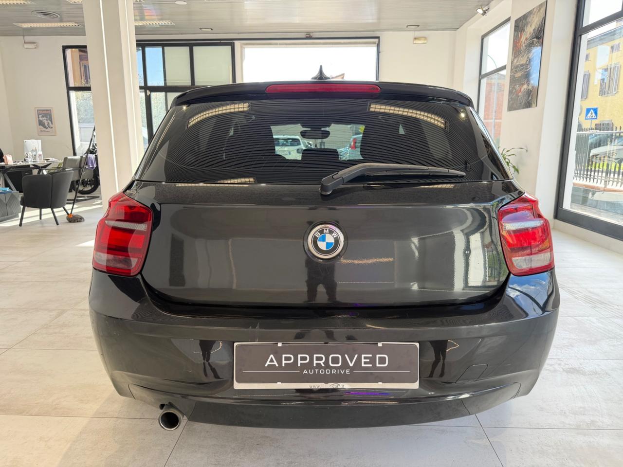 Bmw 116 116d 5p. Efficient Dynamics Urban