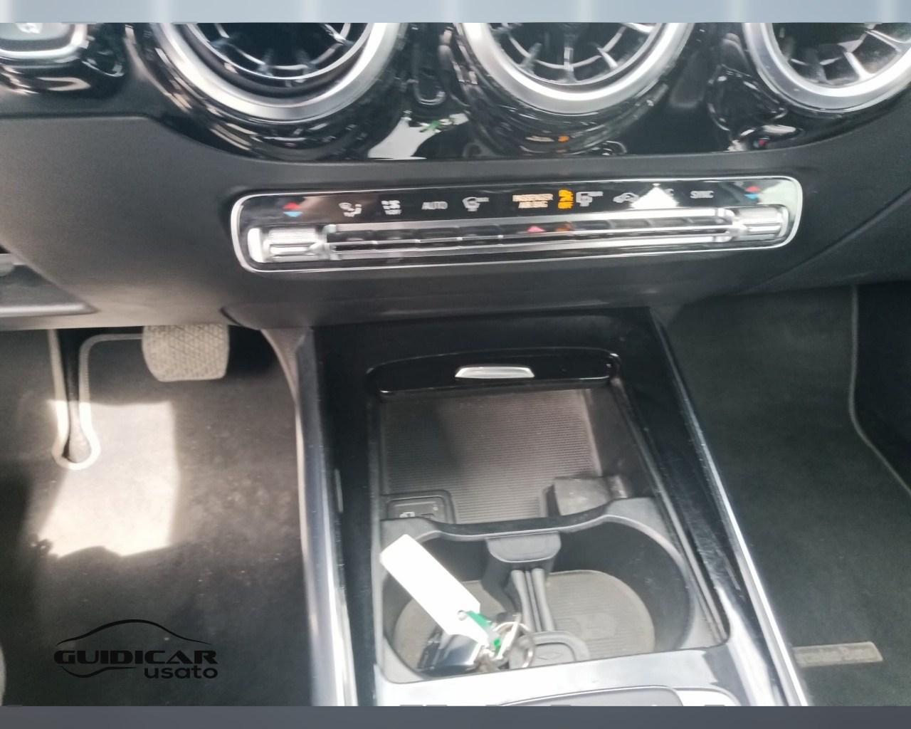Mercedes-Benz Classe B - W247 2018 - B 180 d Sport Plus auto