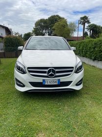 Mercedes-benz B 200 d Automatic Premium