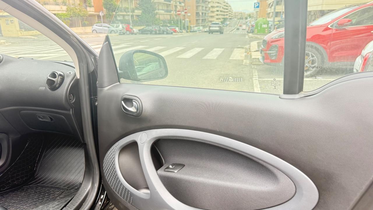 Smart ForTwo 70 1.0 twinamic cabrio Passion LED NAVI SEDILI RISCALDATI PDC BLUETOOTH CERCHI 15