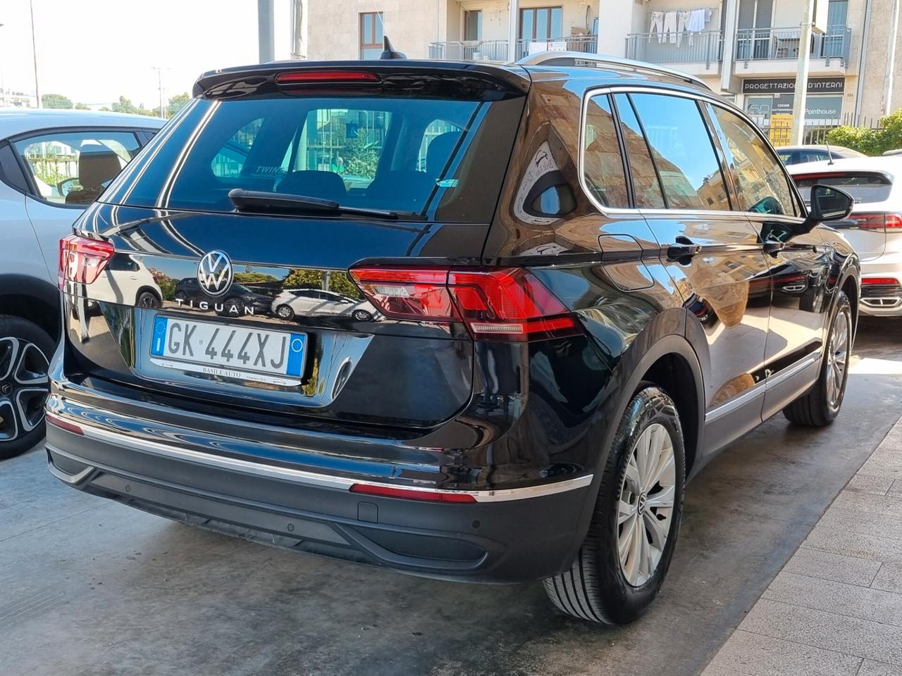Volkswagen Tiguan II 2021 2.0 tdi Life 122cv