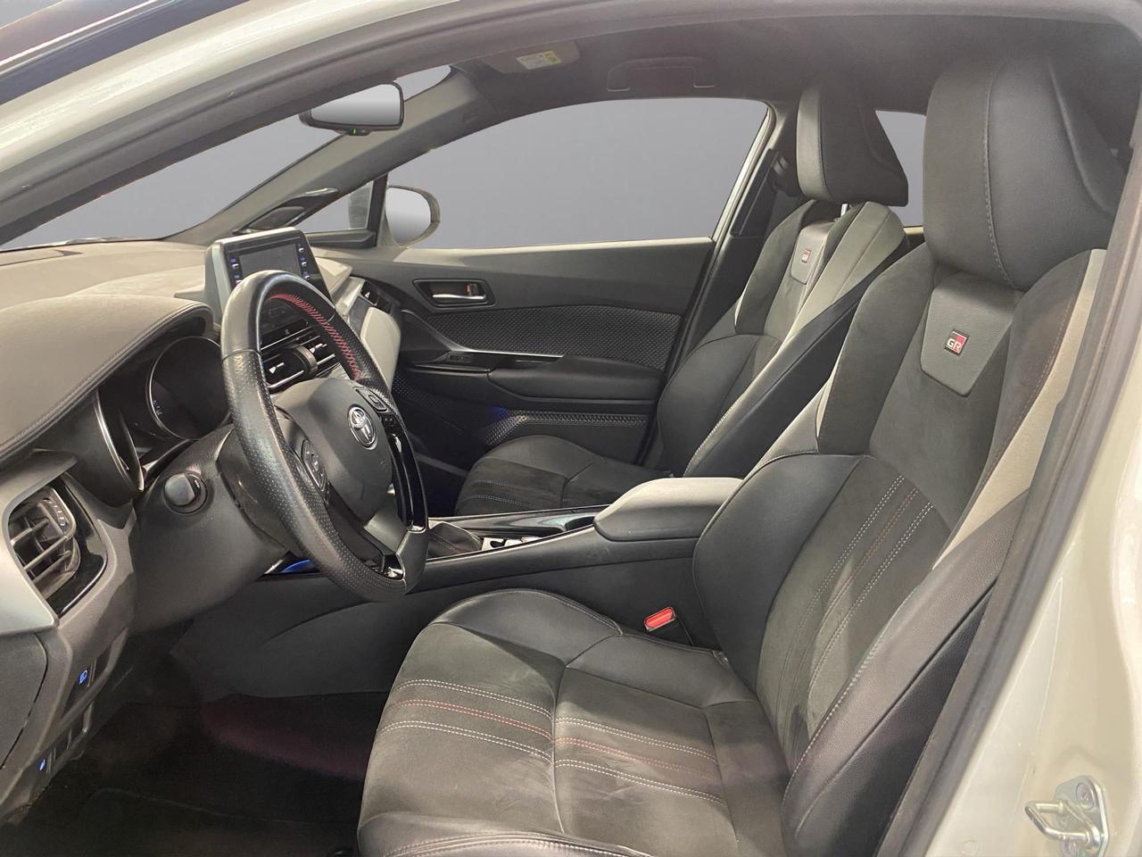 Toyota C-HR 2.0h GR Sport e-cvt
