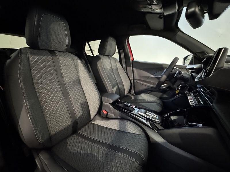 Peugeot 2008 2008 PureTech 130 S&S EAT8 Allure