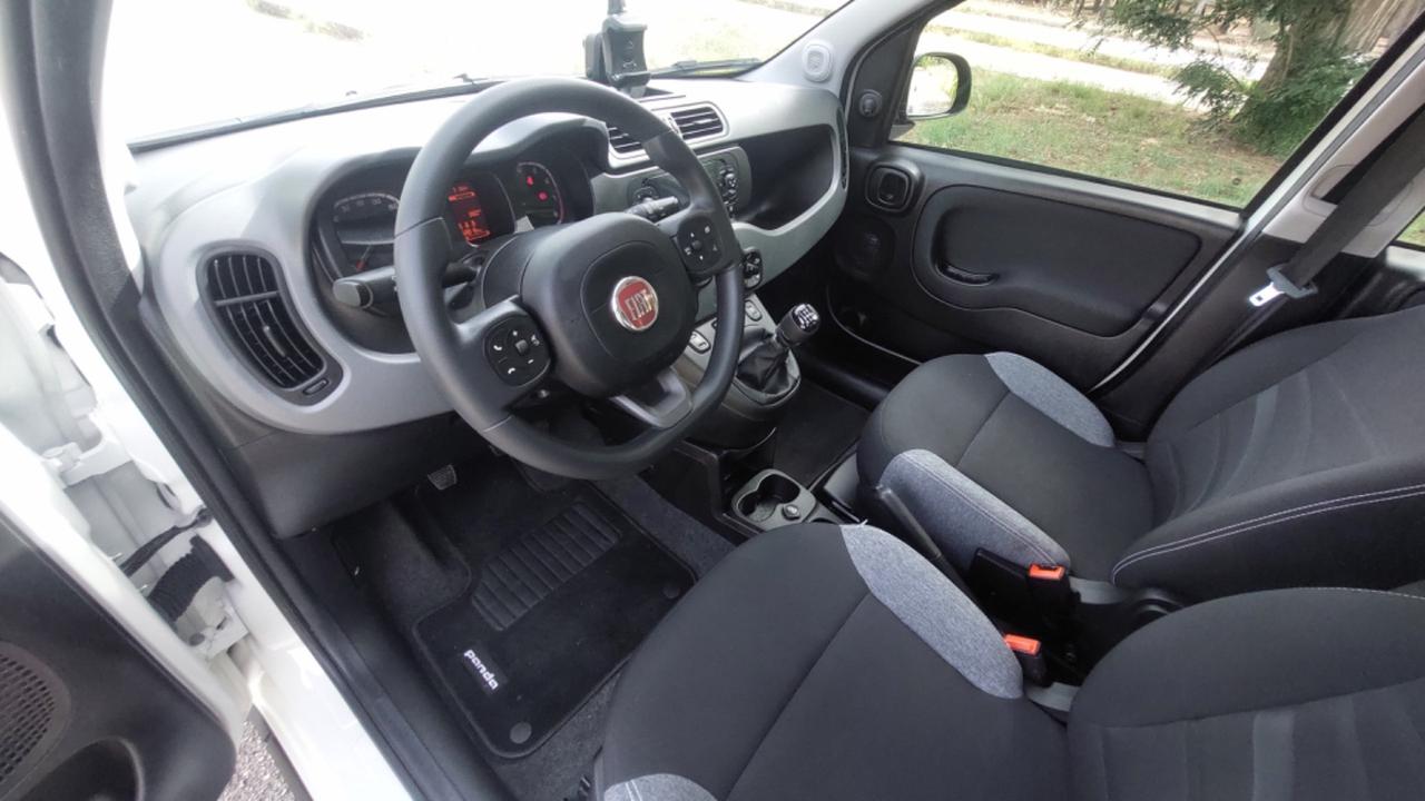 Fiat Panda 1.0 Hibryd 2022 uniproprietario 2 disponibili