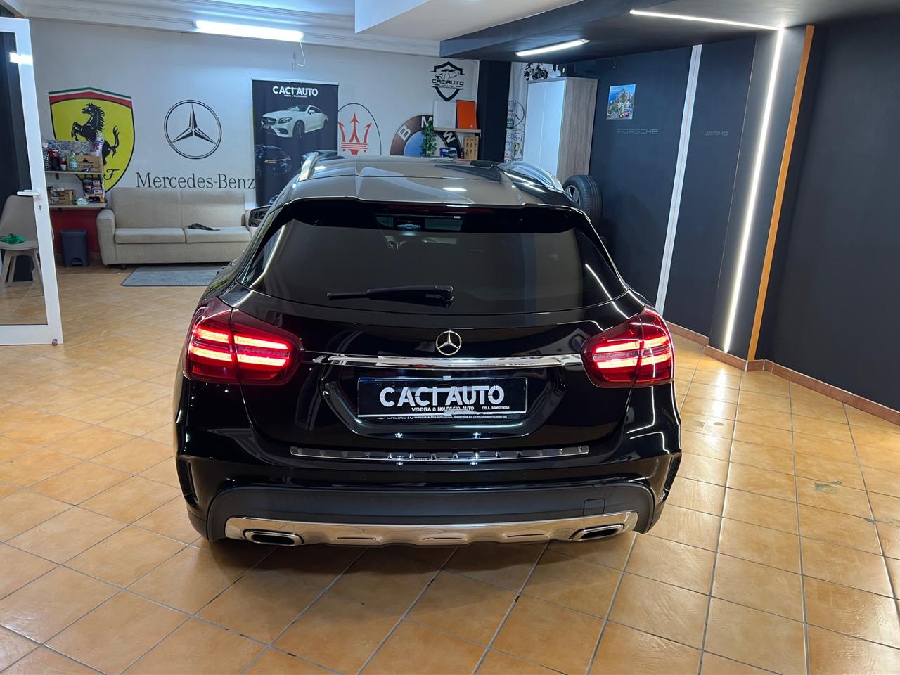 Mercedes-benz GLA 220 d Automatic 4Matic Premium