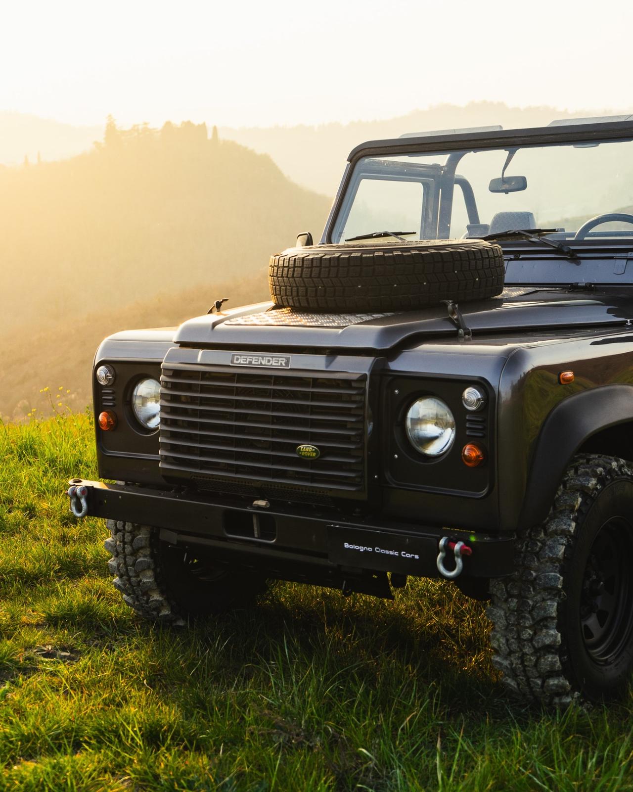 Land Rover Defender Cabriolet Limited Edition 200 Worlwide