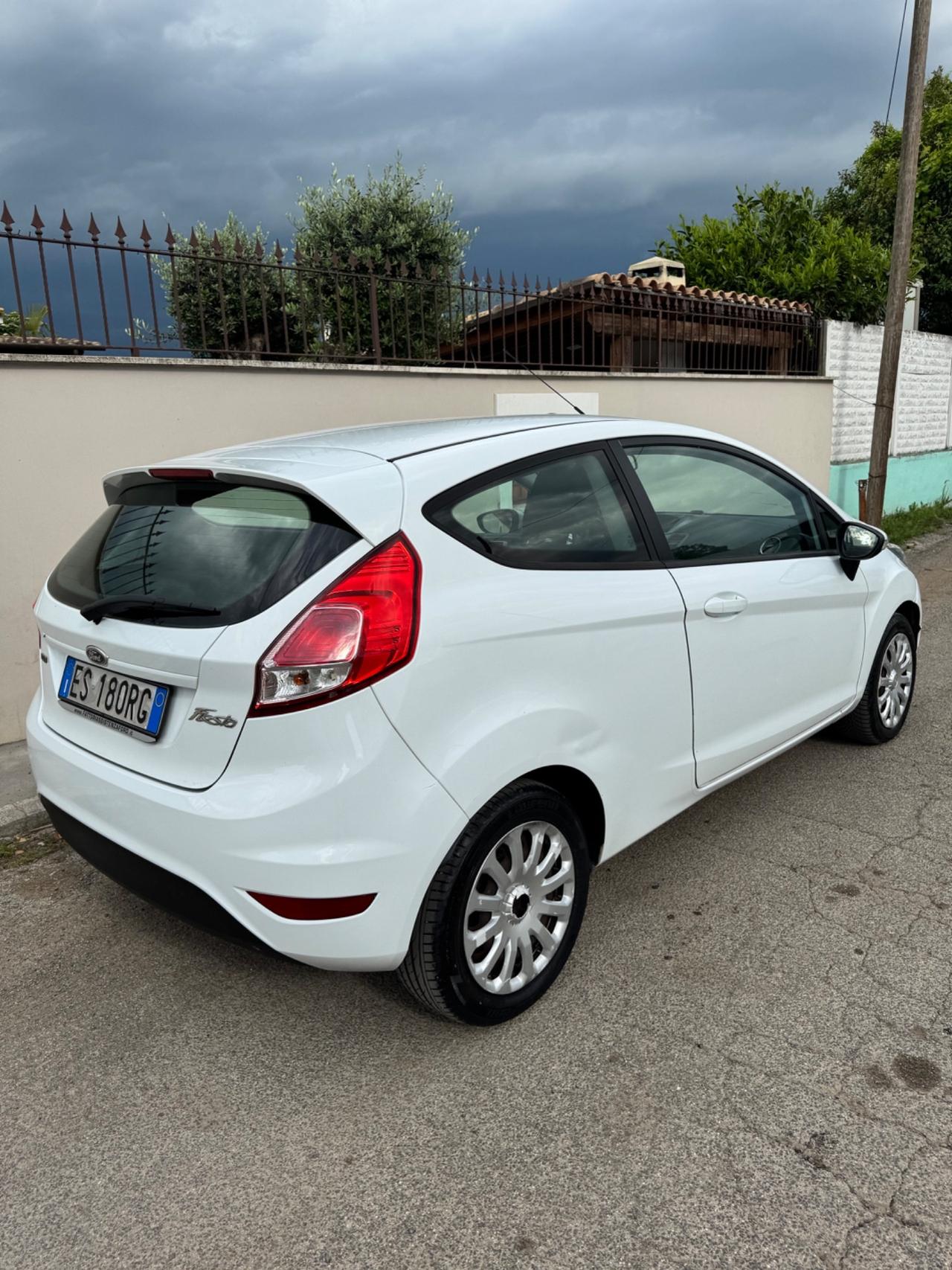 Ford Fiesta 1.2 60CV 5 porte