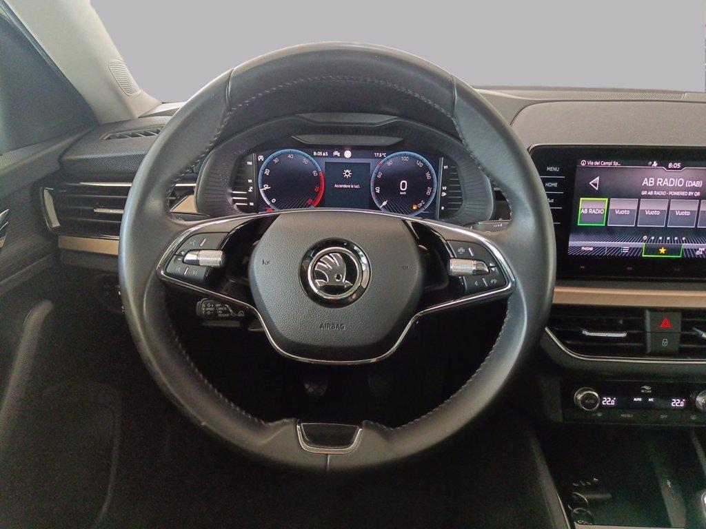 SKODA Kamiq 1.5 tsi dark shade 150cv del 2023