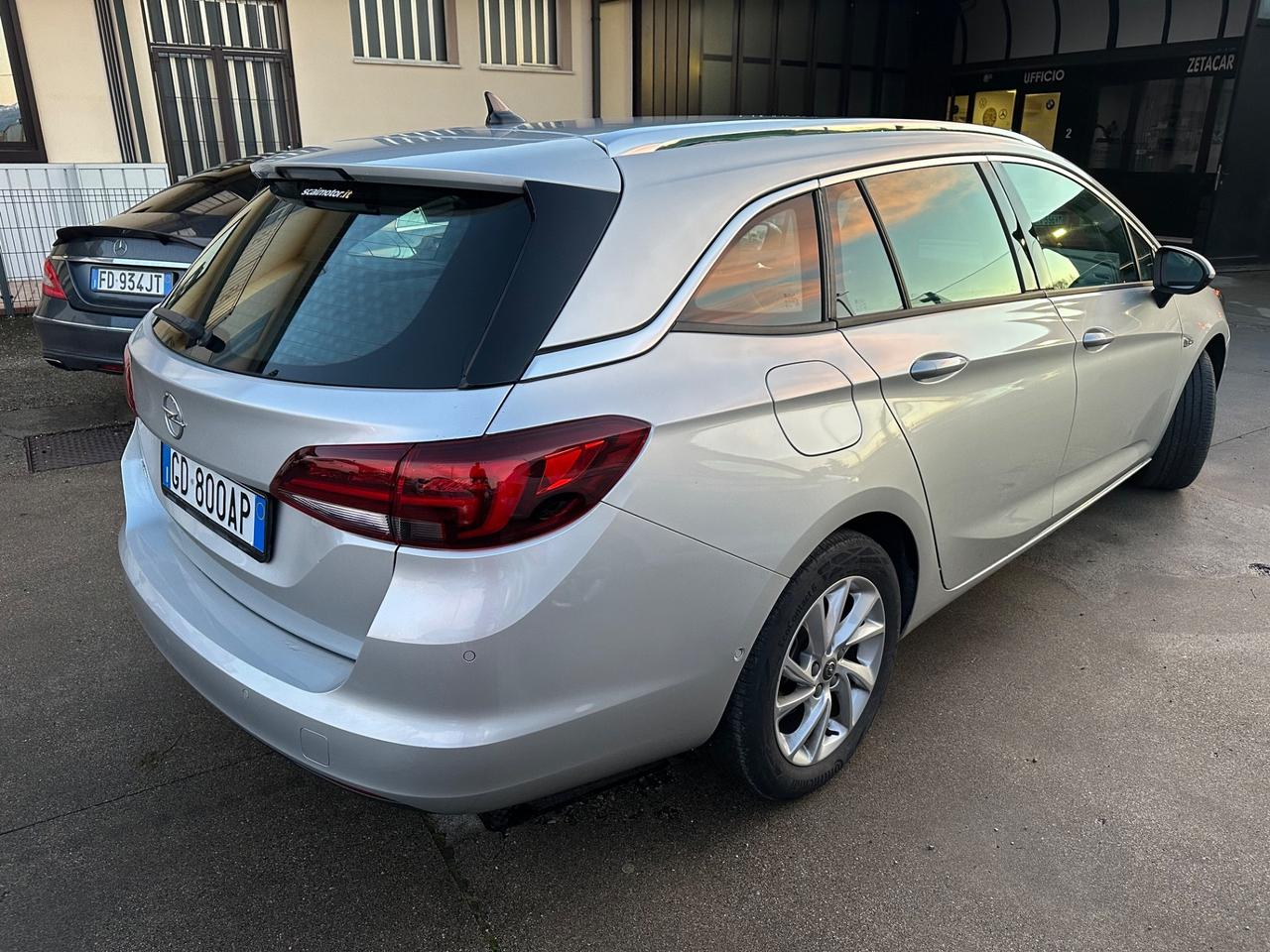 Opel Astra 1.5 CDTI 122 CV S&S AT9 Sports Tourer GS Line