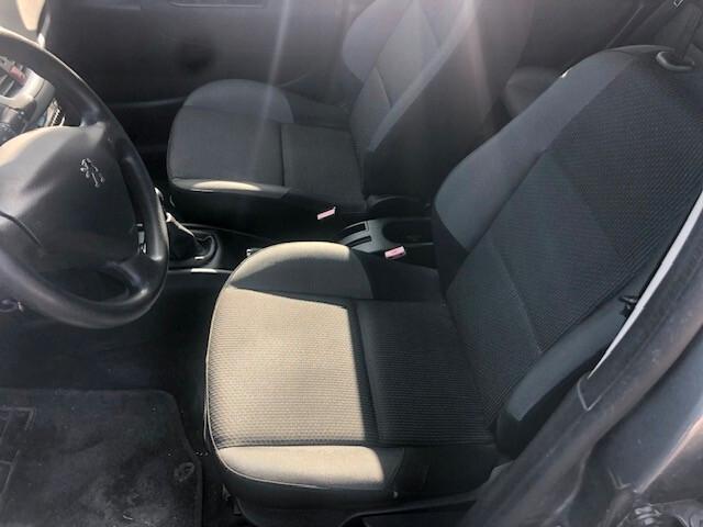 Peugeot 207 1.4 8V 75CV 5p. X Line ECO GPL