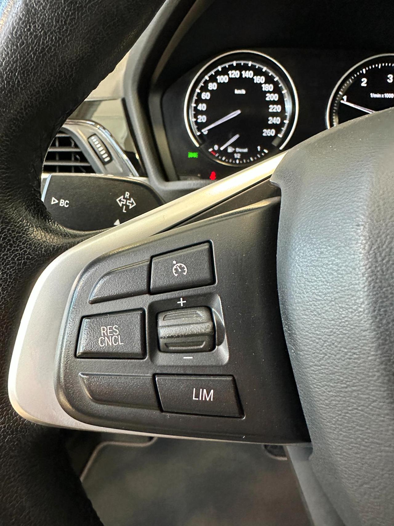 BMW X1 xdrive20d Sport Auto - 18" - LED - Head Up dspl