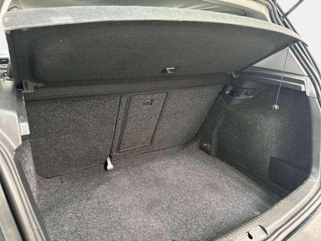 Volkswagen Golf 1.9 TDI 5p.