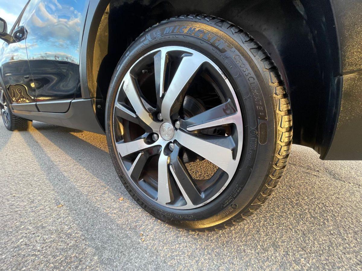 PEUGEOT - 2008 - BlueHDi 100 GT Line