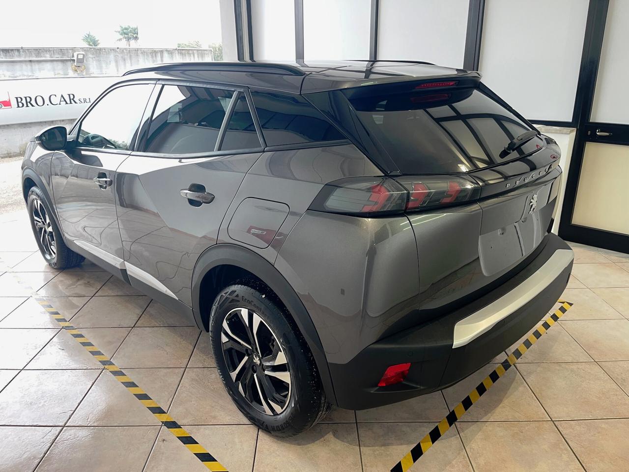 Peugeot 2008 PureTech 100 S&S Allure