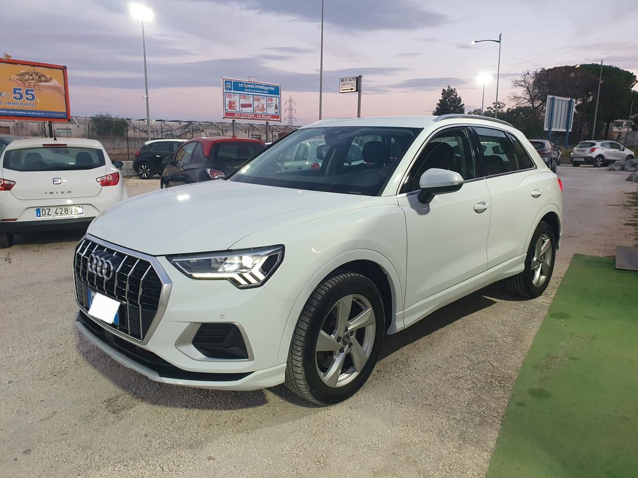 Audi Q3 40 TDI quattro S tronic Business Advanced