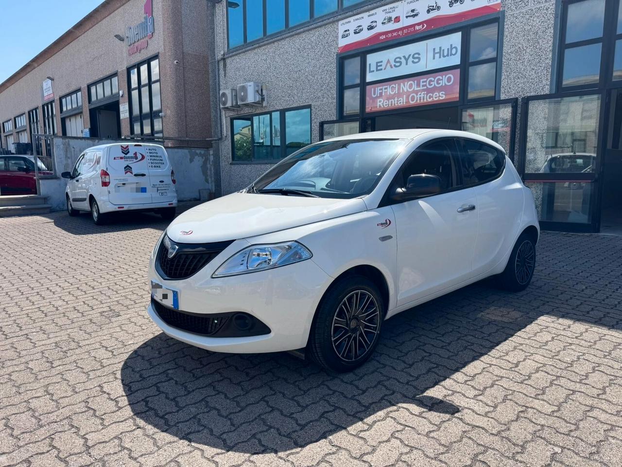 Lancia Ypsilon 1.0 FireFly 5 porte S&S Hybrid Silver Plus