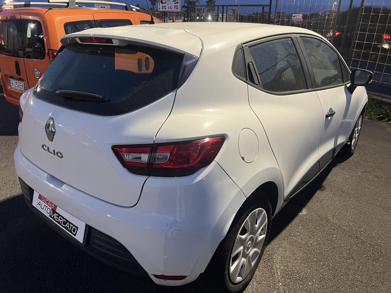 RENAULT CLIO anno 2018