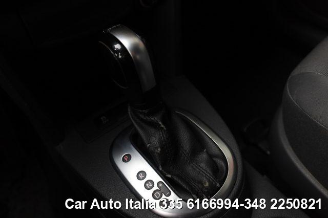 VOLKSWAGEN Caddy 1.6 TDI DSG Autocarro 5Posti Eu5