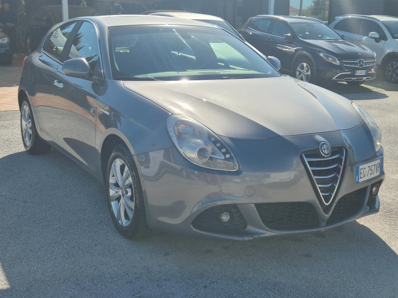 Alfa Romeo Giulietta 1.6 JTDm-2 105 CV Distinctive