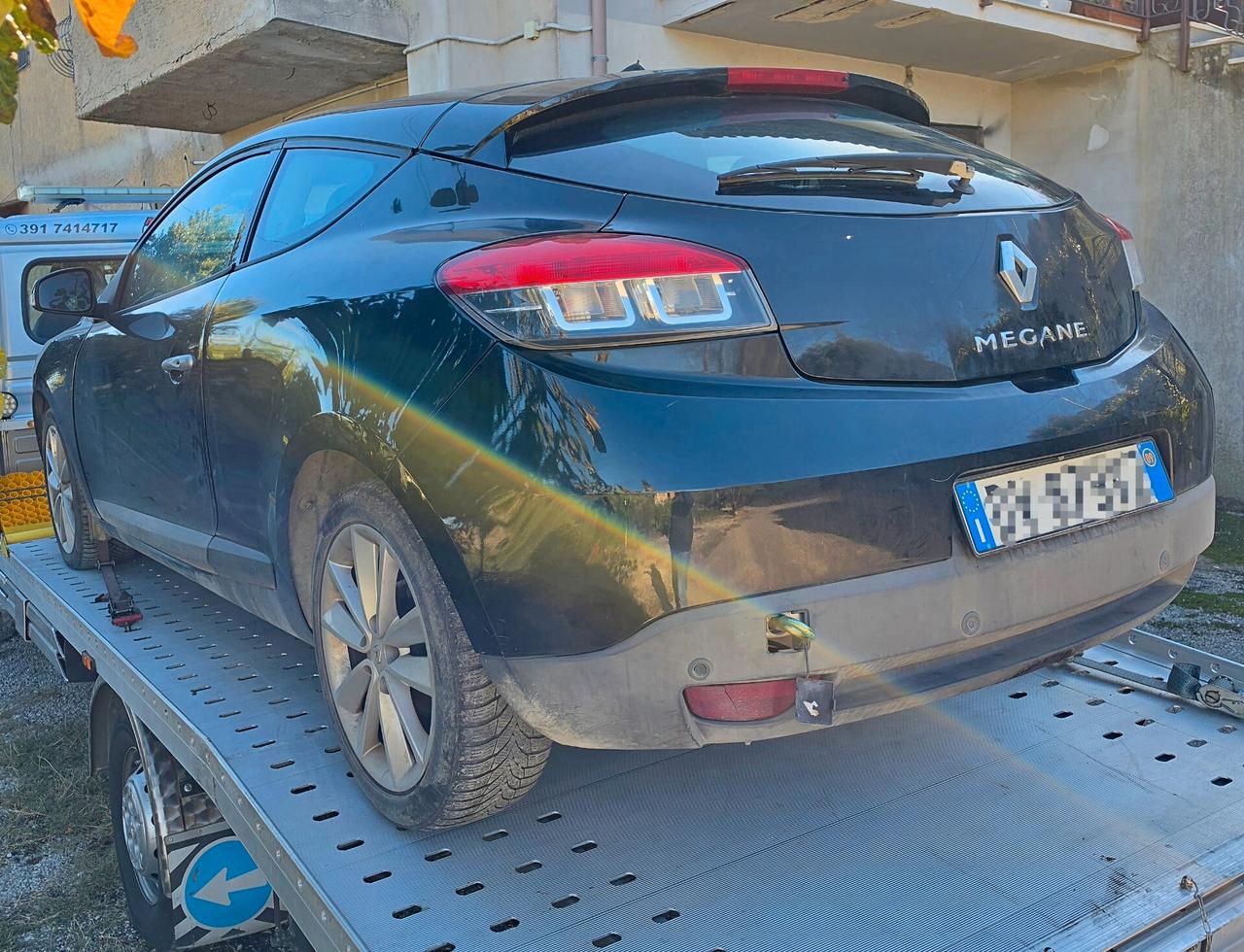 Renault Megane Mégane Coupé 1.9 dCi 130CV Luxe
