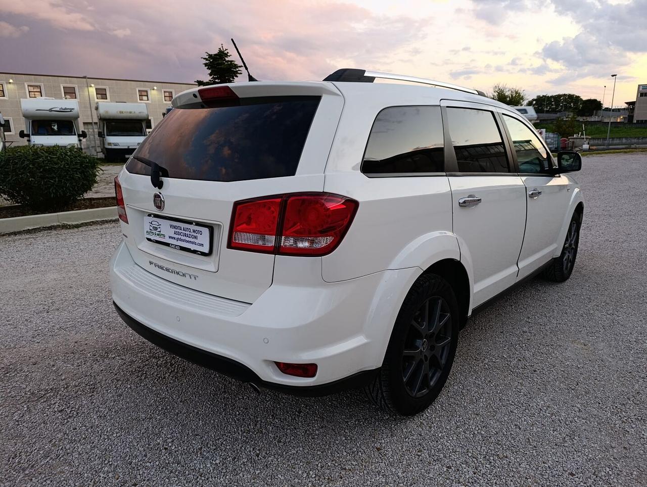 Fiat Freemont 2.0 mjt 16v Lounge 4x4 170cv TETTO APRIBILE