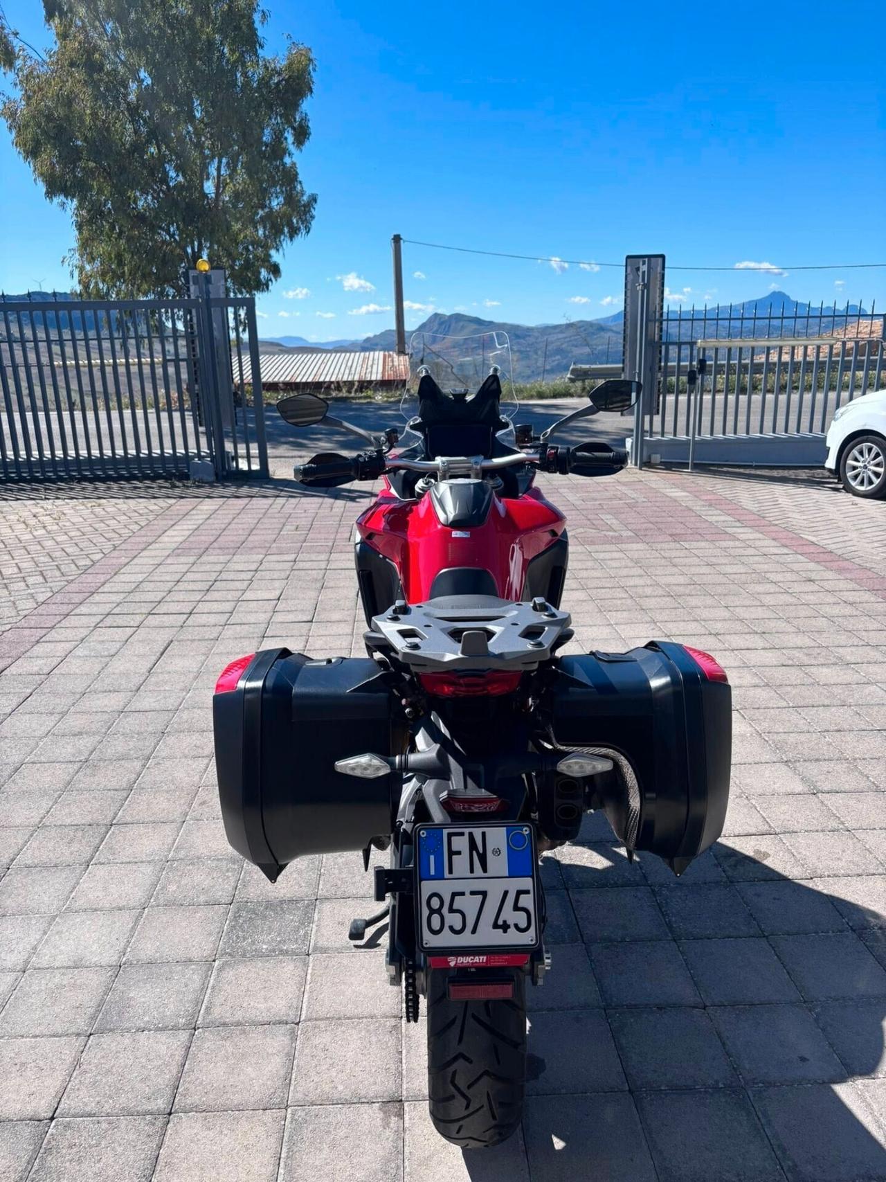 Ducati Multistrada V4S
