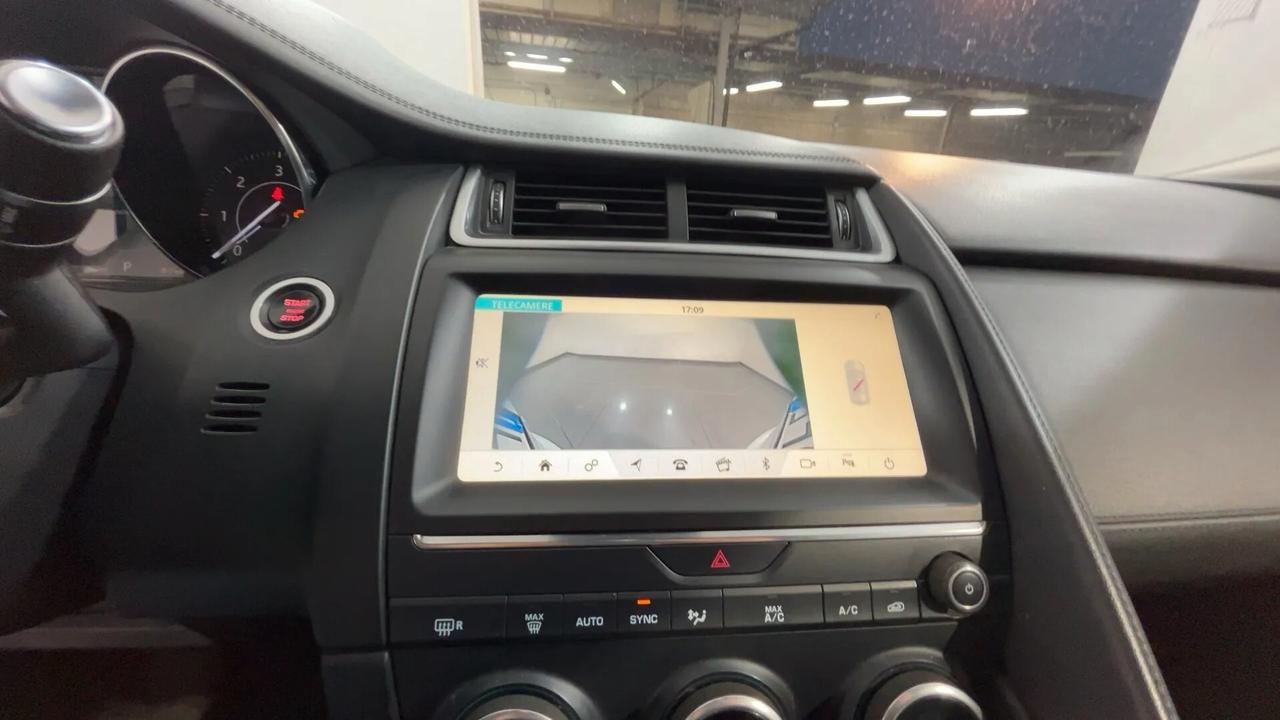 Jaguar E-Pace 2.0D 150 CV R-Dynamic S