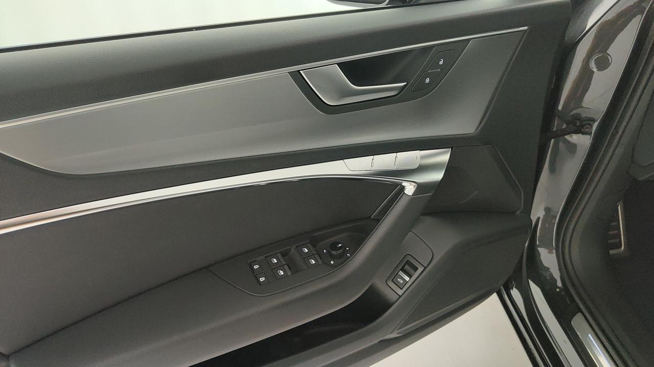 AUDI A6 V 2018 Avant - A6 Avant 40 2.0 tdi mhev 12V S line edition quattro s-tronic