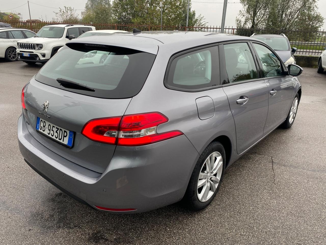 Peugeot 308 SW 1.5 130 Cv EAT8 Garantita