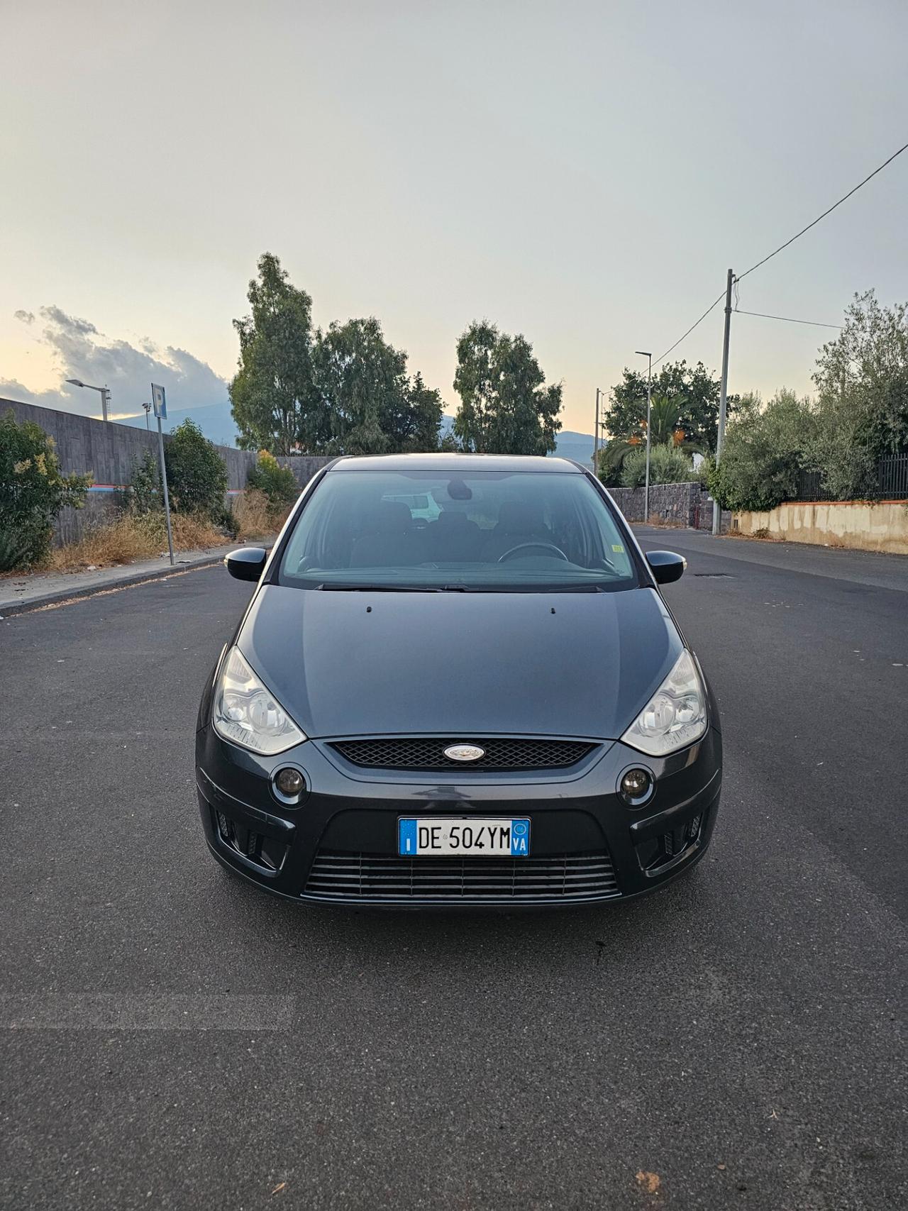 Ford S-Max 1.8 TDCi 125CV Titanium