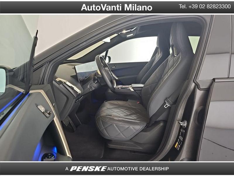 BMW iX xDrive50 Pacchetto Sportivo