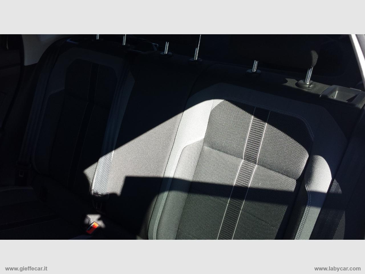 VOLKSWAGEN Polo 1.0 TSI 5 PORTE R-Line