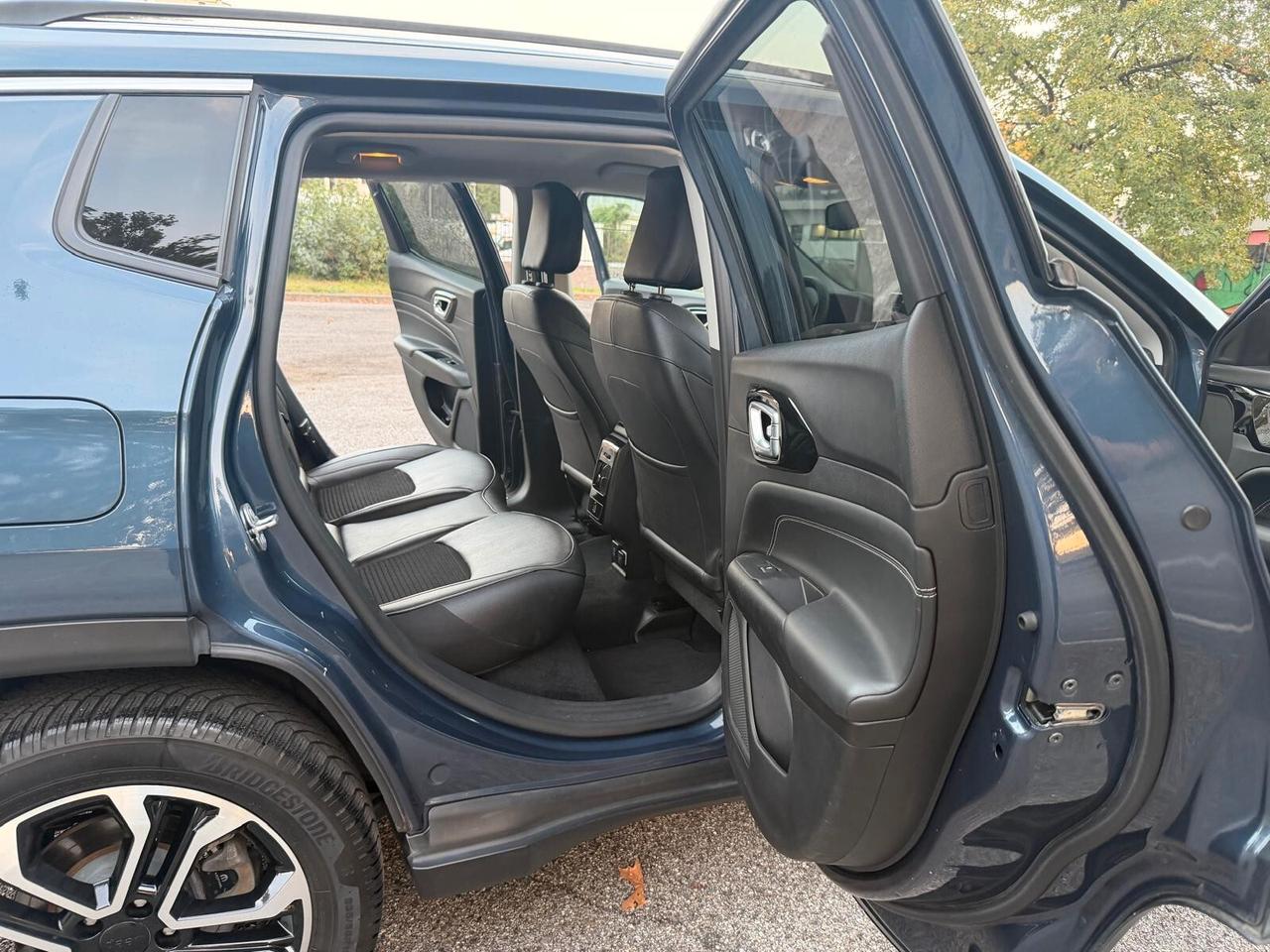 Jeep Compass 1.3 TURBO T4 190CV PHEV AT6 4XE LIMITED