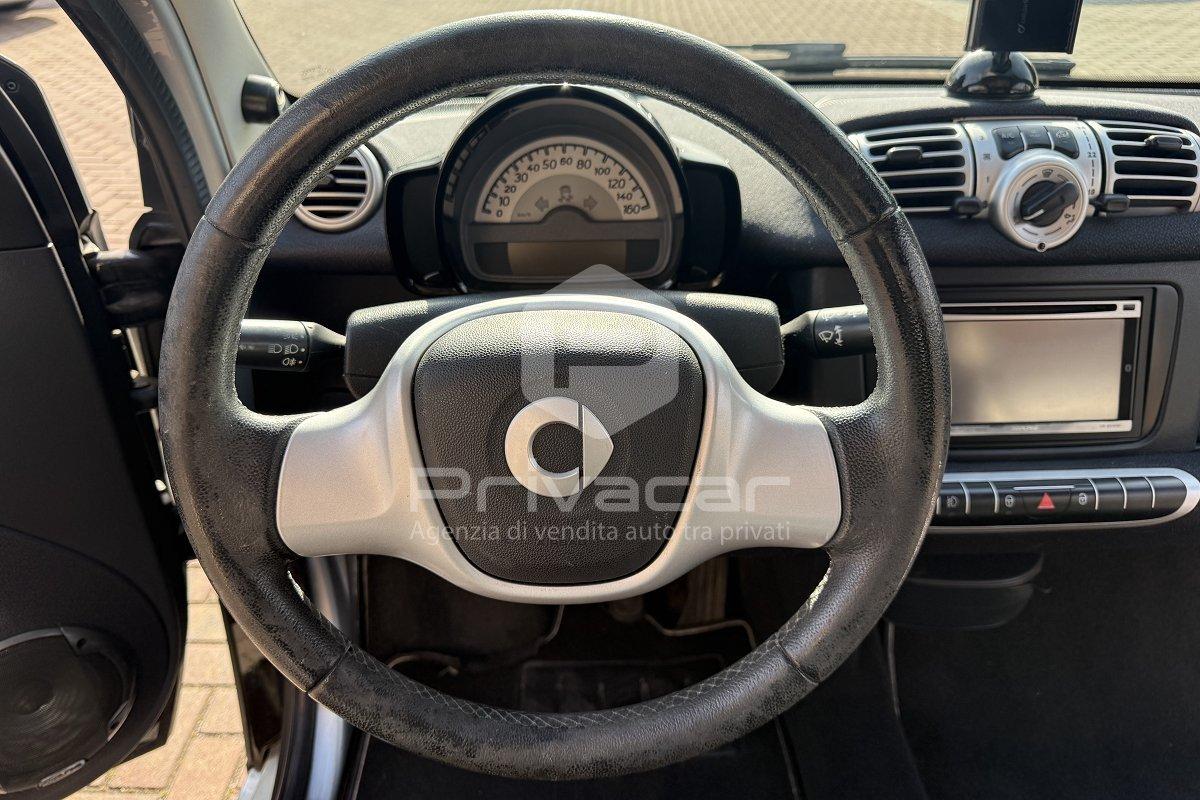 SMART fortwo 1000 52 kW MHD coupé pulse