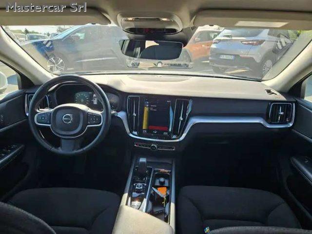 VOLVO V60 V60 2.0 b4 Momentum Business auto - GH785HR