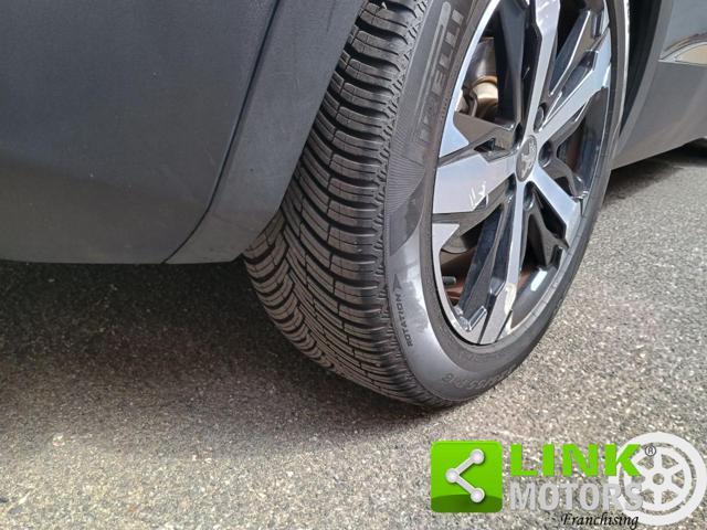 PEUGEOT 3008 Hybrid4 300 e-EAT8 GT Line