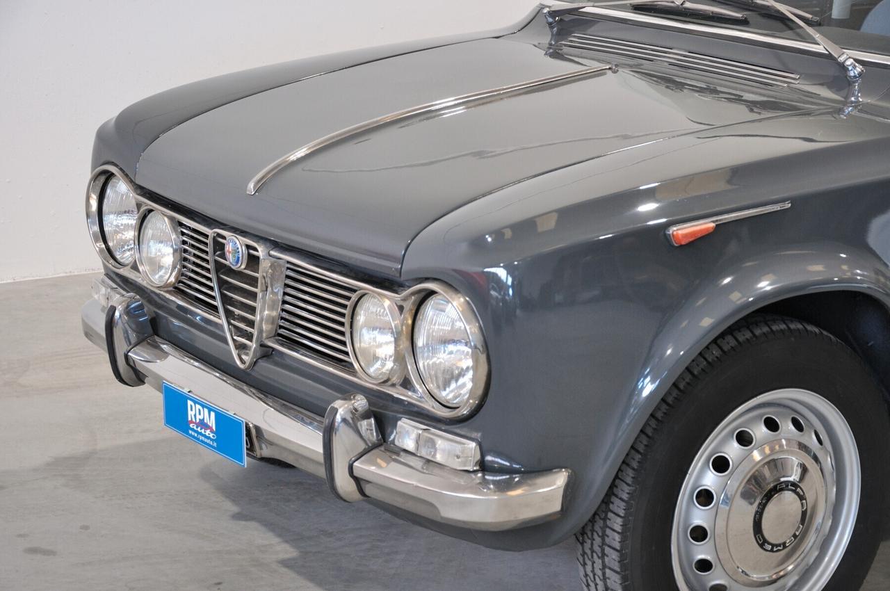 Alfa Romeo Giulia TI 1600 Prima Serie targhe nere