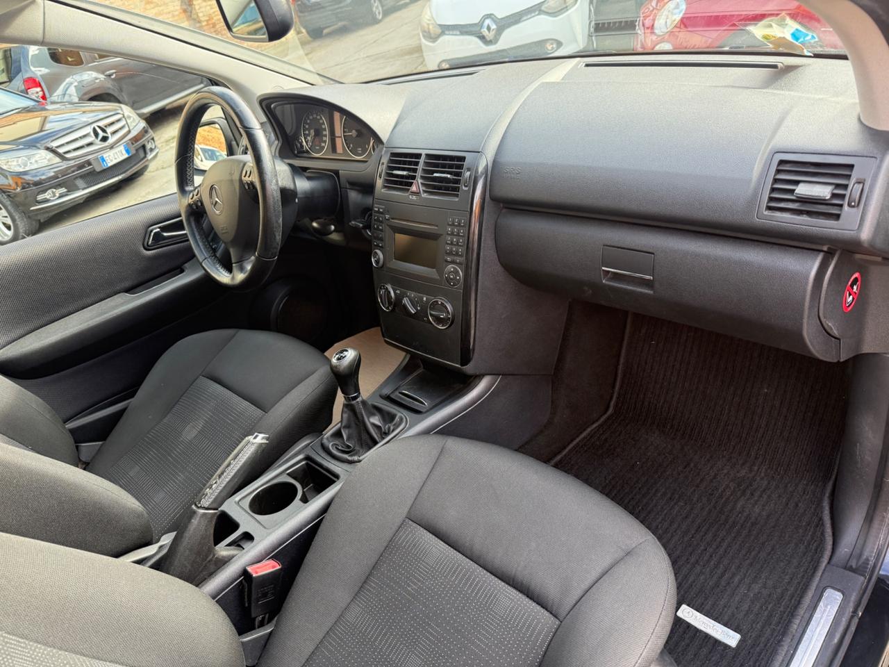 Mercedes-benz A 180 CDI 109CV - Neopatentati