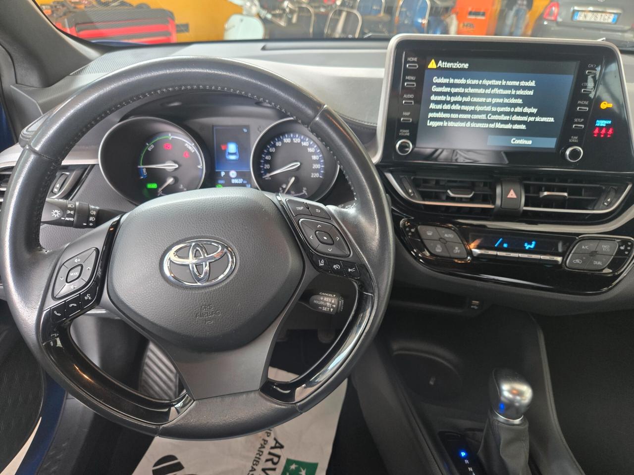 Toyota C-HR 1.8 Hybrid Business SENZA VINCOLI