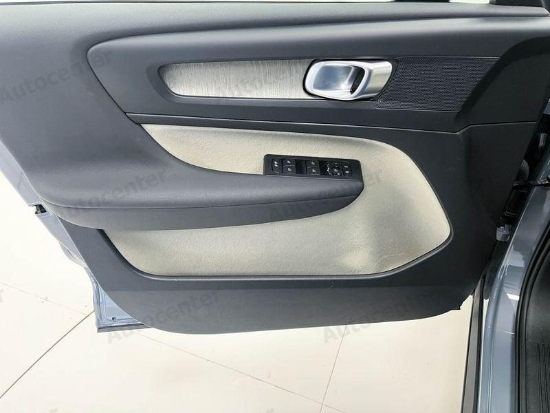 Volvo XC40 XC40 T2 129CV AUT CORE **AUTOCARRO N1**