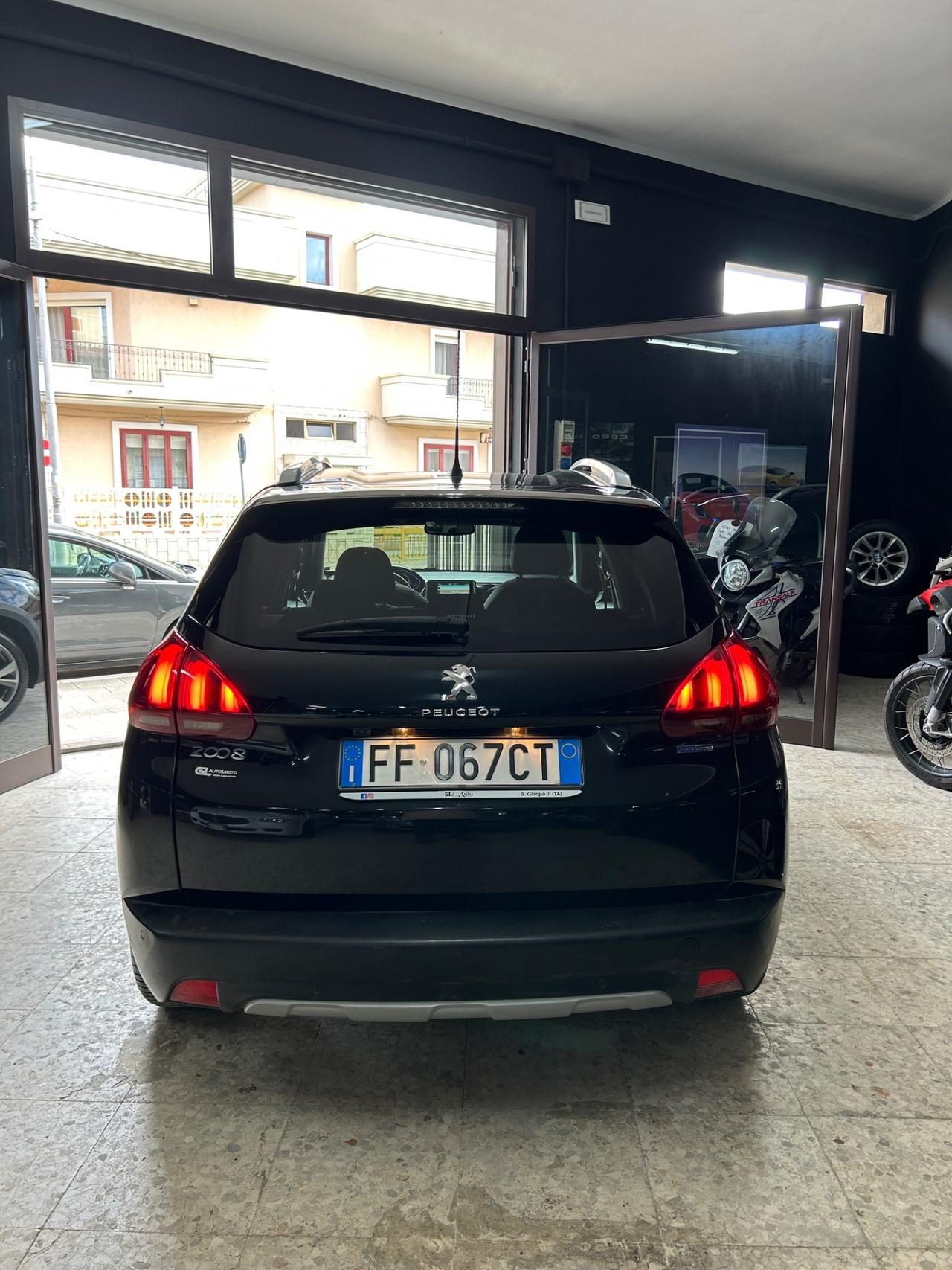 Peugeot 2008 PureTech Turbo 110 S&S Allure