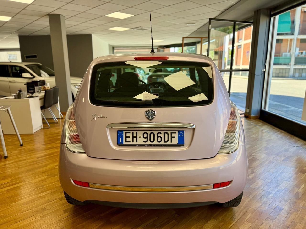 Lancia Ypsilon 1.2 69 CV Platinum